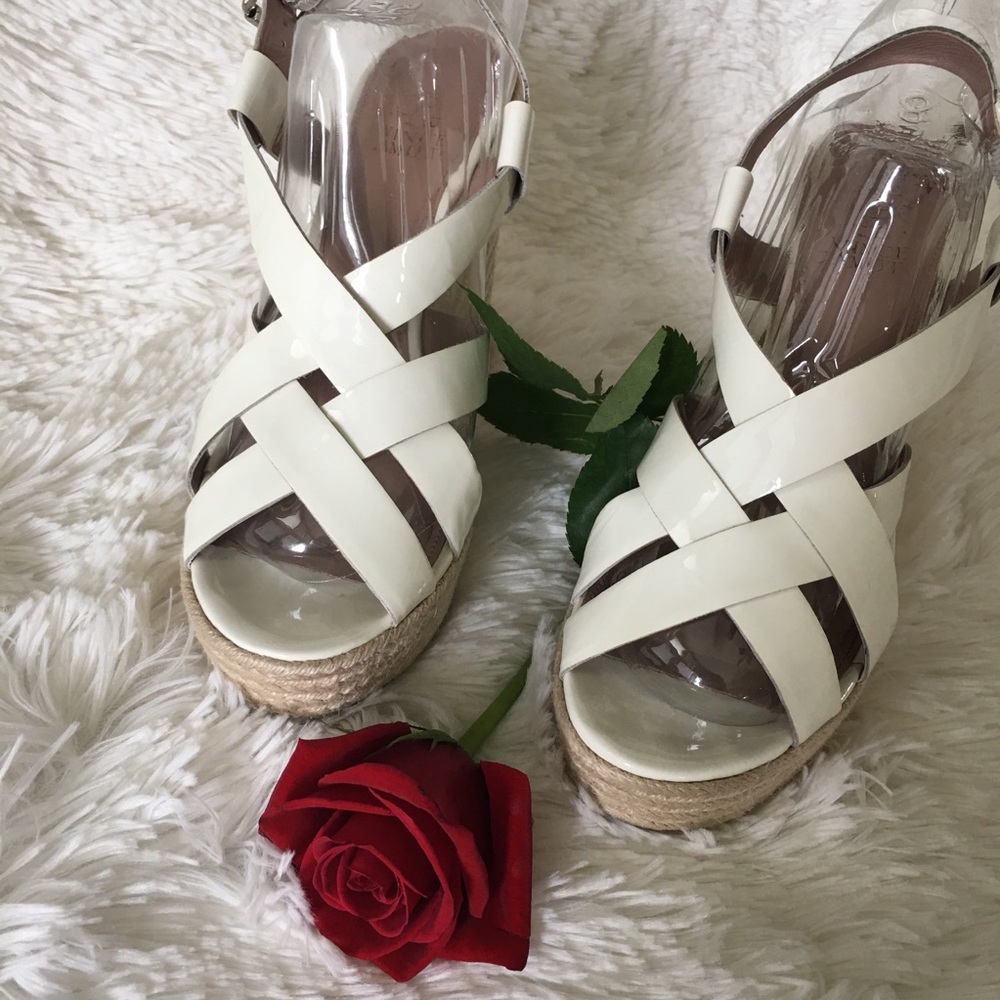 Vince Camuto Hattie Wedge Sandals. Sz 7.5🍷 - Picture 2 of 8